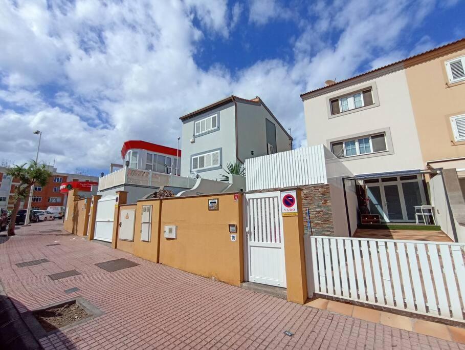 Taliarte Suite Vibbecanarias Melenara Esterno foto